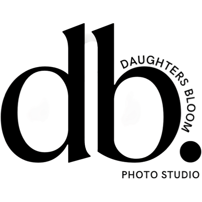Daughters Bloom Logo